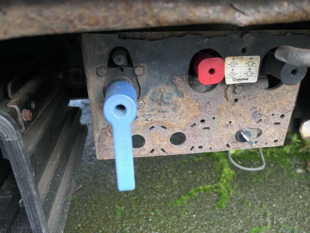 Krone SD Mega Liner, BPW, Edscha, Luft-Lift - Semi-reboque de lona: foto 5 Krone SD Mega Liner, BPW, Edscha, Luft-Lift - Semi-reboque de lona: foto 5