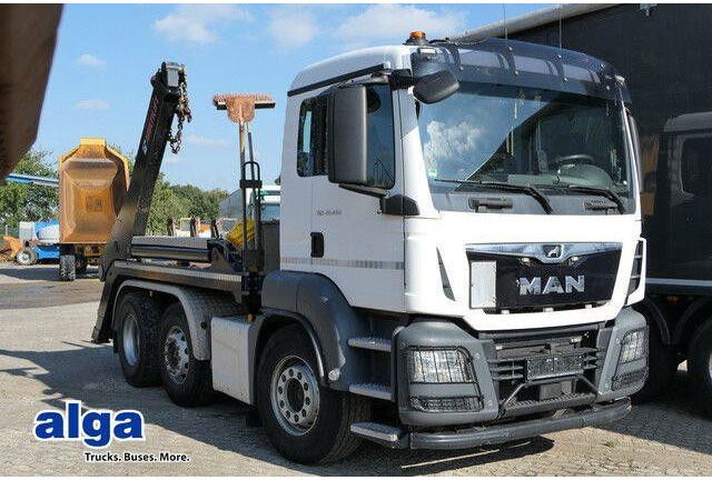 MAN 26.460 TGS 6x2, Hiab FTR18, Funk, Vorlauflenk,AC - Caminhão com sistema de cabo: foto 1 MAN 26.460 TGS 6x2, Hiab FTR18, Funk, Vorlauflenk,AC - Caminhão com sistema de cabo: foto 1