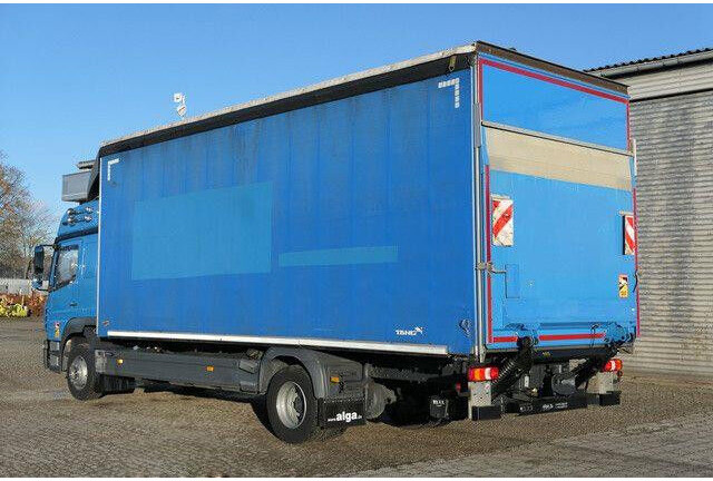 Mercedes-Benz 1330 Atego 4x2, Schlafliege, LBW, AHK, Klima - Caminhão com lona: foto 5 Mercedes-Benz 1330 Atego 4x2, Schlafliege, LBW, AHK, Klima - Caminhão com lona: foto 5