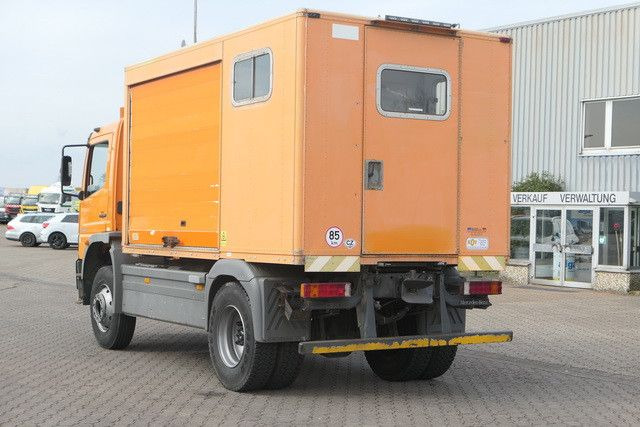 Mercedes-Benz 1518 A Atego 4X4, Klima, AHK, Allrad, Rolltor - Caminhão furgão: foto 3 Mercedes-Benz 1518 A Atego 4X4, Klima, AHK, Allrad, Rolltor - Caminhão furgão: foto 3