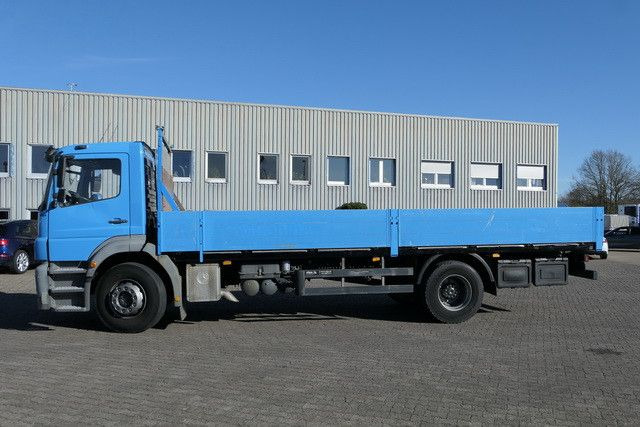 Mercedes-Benz 1824 L Axor 4x2, 3. Sitz, AHK, Gerüstbau, Klima Mercedes-Benz 1824 L Axor 4x2, 3. Sitz, AHK, Gerüstbau, Klima - Camião de caixa aberta/ Plataforma: foto 2 Mercedes-Benz 1824 L Axor 4x2, 3. Sitz, AHK, Gerüstbau, Klima Mercedes-Benz 1824 L Axor 4x2, 3. Sitz, AHK, Gerüstbau, Klima - Camião de caixa aberta/ Plataforma: foto 2