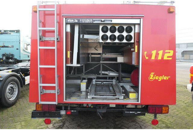 Mercedes-Benz 814 F 4x2, Pumpe, DOKA, Feuerwehr, 26tkm - Carro de bombeiro: foto 5 Mercedes-Benz 814 F 4x2, Pumpe, DOKA, Feuerwehr, 26tkm - Carro de bombeiro: foto 5
