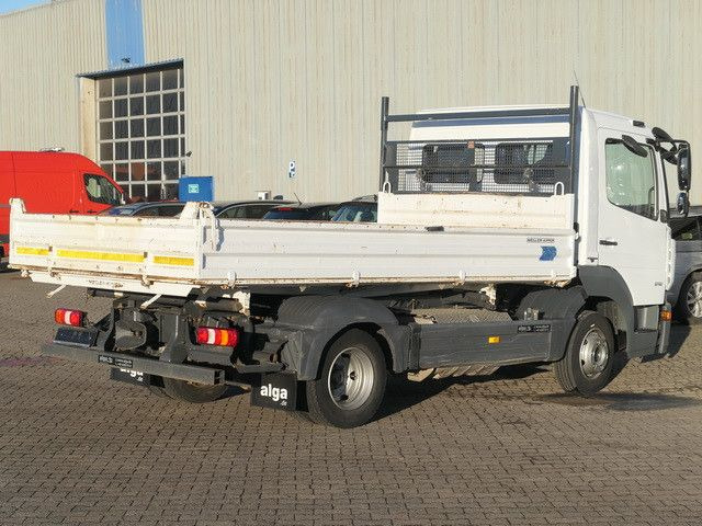Mercedes-Benz 818 K Atego 4x2, Meiller, AHK, 3. Sitz, 168tkm. - Caminhão basculante: foto 4 Mercedes-Benz 818 K Atego 4x2, Meiller, AHK, 3. Sitz, 168tkm. - Caminhão basculante: foto 4