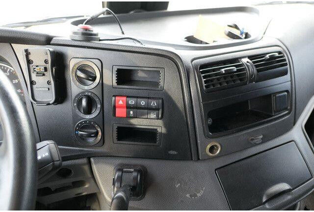 Caminhão com lona Mercedes-Benz 823 Atego 4x2, Edscha, Schiebeplane, Standklima: foto 14