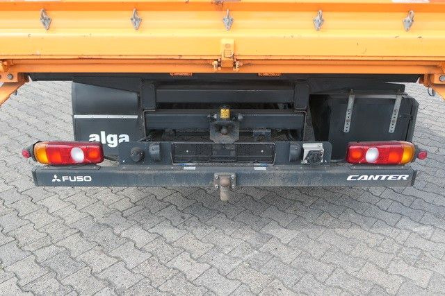 Mitsubishi Fuso Canter 7C18D, Palfinger PK 7001-KA, DOKA - Caminhão basculante, Caminhão grua: foto 5 Mitsubishi Fuso Canter 7C18D, Palfinger PK 7001-KA, DOKA - Caminhão basculante, Caminhão grua: foto 5