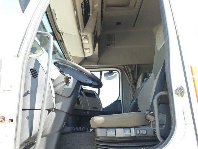 Renault 380-DXI11 PREMIUM, 2x AHK, Sitz-Liegekombination - Caminhão chassi: foto 4 Renault 380-DXI11 PREMIUM, 2x AHK, Sitz-Liegekombination - Caminhão chassi: foto 4