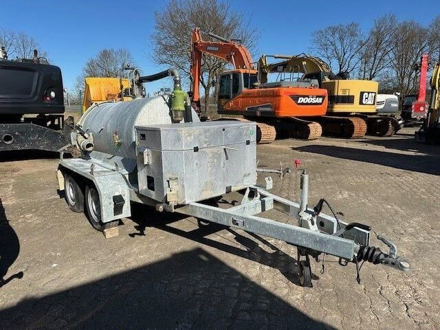 STS Schmies V-1.5-S/023, Vakuumfass, Kompressor - Caminhão limpa fossa: foto 2 STS Schmies V-1.5-S/023, Vakuumfass, Kompressor - Caminhão limpa fossa: foto 2