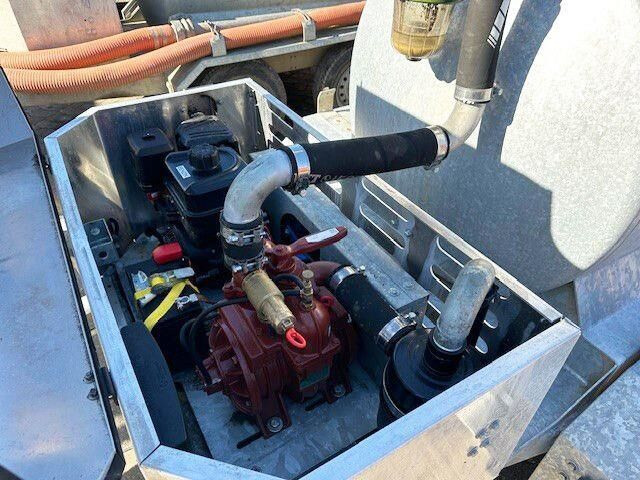 STS Schmies V-1.5-S/023, Vakuumfass, Kompressor - Caminhão limpa fossa: foto 4 STS Schmies V-1.5-S/023, Vakuumfass, Kompressor - Caminhão limpa fossa: foto 4