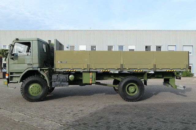 Scania P92HK 4x4, Allrad, Einzelbereifung, Klima, 40tkm - Camião de caixa aberta/ Plataforma: foto 2 Scania P92HK 4x4, Allrad, Einzelbereifung, Klima, 40tkm - Camião de caixa aberta/ Plataforma: foto 2