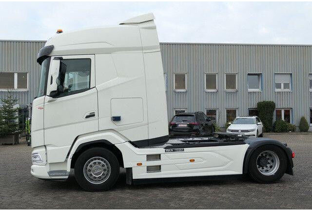 DAF XG 530 FT 4x2, Intarder, 2x Tank, Standklima - Tractor: foto 2 DAF XG 530 FT 4x2, Intarder, 2x Tank, Standklima - Tractor: foto 2