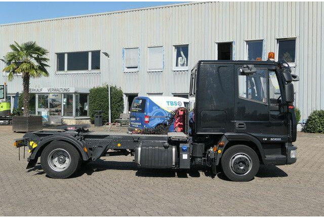 Iveco 80E22 EuroCargo 4x2, 3. Sitz, Automatik,Tempomat - Tractor: foto 2 Iveco 80E22 EuroCargo 4x2, 3. Sitz, Automatik,Tempomat - Tractor: foto 2