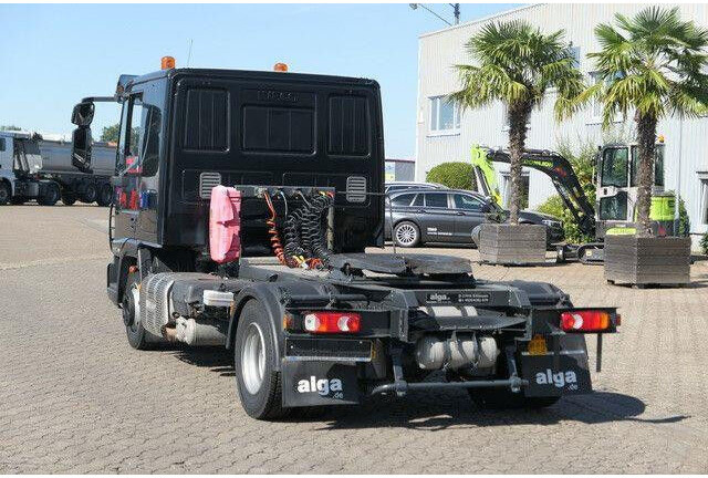 Iveco 80E22 EuroCargo 4x2, 3. Sitz, Automatik,Tempomat - Tractor: foto 5 Iveco 80E22 EuroCargo 4x2, 3. Sitz, Automatik,Tempomat - Tractor: foto 5