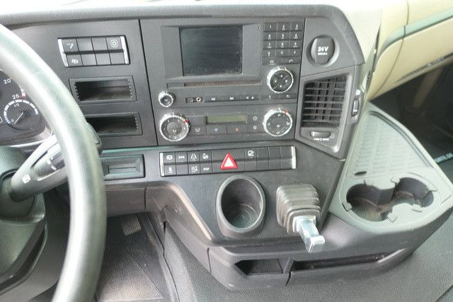 Tractor Mercedes-Benz 1843 LS Actros, MP4, Retarder, 2x Tank, Spoiler: foto 9