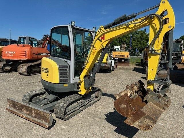 Wacker EZ 26, Hydr. S.W.S., 3x Löffel, Gummikette, TOP - Mini escavadeira: foto 3 Wacker EZ 26, Hydr. S.W.S., 3x Löffel, Gummikette, TOP - Mini escavadeira: foto 3