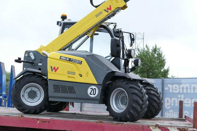 Wacker Neuson TH 412 4x4/nur 150 Std./wie NEU! - Carregadeira de rodas: foto 2 Wacker Neuson TH 412 4x4/nur 150 Std./wie NEU! - Carregadeira de rodas: foto 2