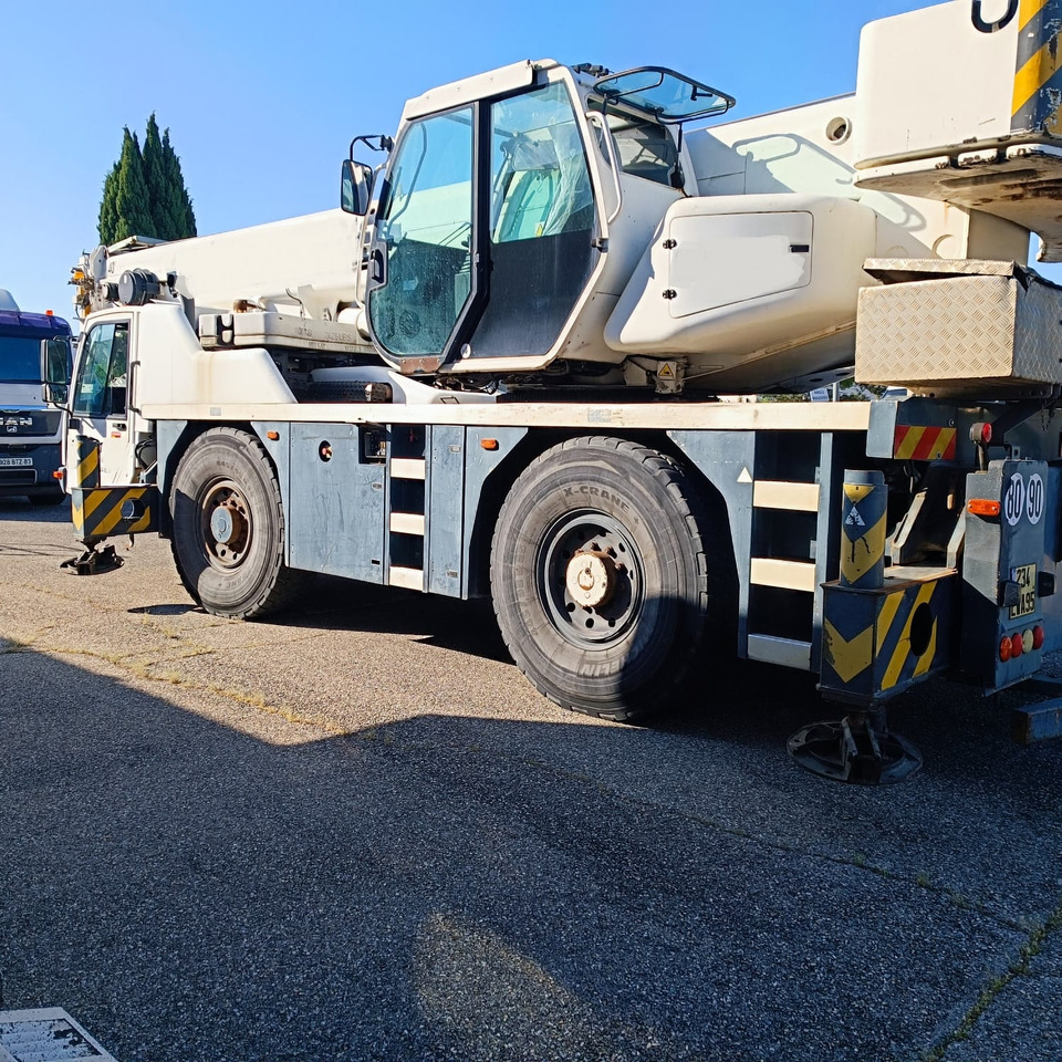 Demag AC 40 2L - Guindaste móvel: foto 1 Demag AC 40 2L - Guindaste móvel: foto 1