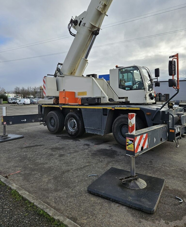 Demag AC 40 City - Guindaste móvel: foto 1 Demag AC 40 City - Guindaste móvel: foto 1