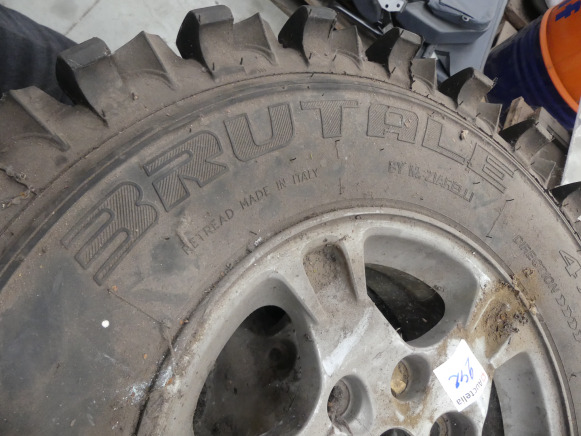 4 Roues pour Ziarelli Brutale 4X4 En provenance de Mitsubishi Pajero - Roda completa de Trator: foto 3 4 Roues pour Ziarelli Brutale 4X4 En provenance de Mitsubishi Pajero - Roda completa de Trator: foto 3
