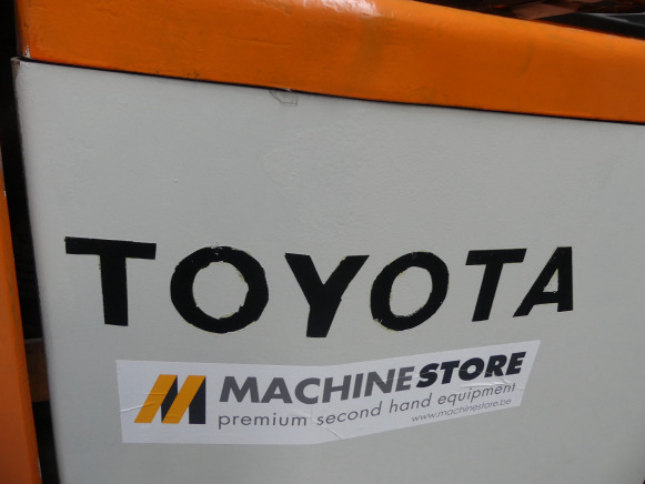 Chariot élévateur rétractable Toyota 2FBRS20 - Empilhador retráctil: foto 2 Chariot élévateur rétractable Toyota 2FBRS20 - Empilhador retráctil: foto 2