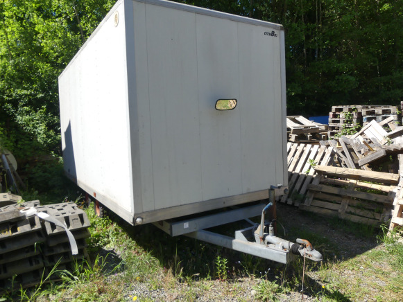 Remorque double essieu fermée Construrem 2T2E - Máquina de outro: foto 2 Remorque double essieu fermée Construrem 2T2E - Máquina de outro: foto 2