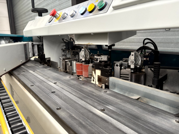 Máquina de madeira Plaqueuse de chants VIRutex EB 140 PLC (2024): foto 16