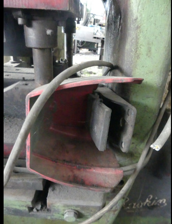 Máquina para metais Presse excentrique Raskin R4: foto 14