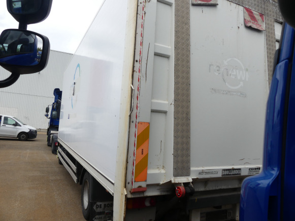 REF:8647 - Camion Fourgon DAF FA-LF55 (2011-110.163 km) - Caminhão furgão: foto 4 REF:8647 - Camion Fourgon DAF FA-LF55 (2011-110.163 km) - Caminhão furgão: foto 4