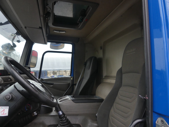 REF:BZ-NG-30 - Camion poubelle DAF FAG CF 75 (2011-465.671 km) - Caminhão de lixo: foto 4 REF:BZ-NG-30 - Camion poubelle DAF FAG CF 75 (2011-465.671 km) - Caminhão de lixo: foto 4