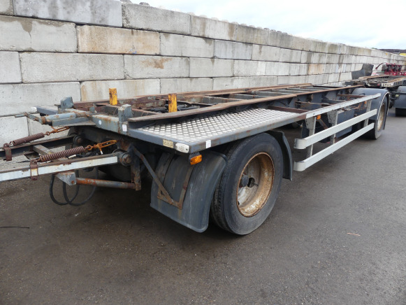 REF:WD-83-GR - Remorque porte container Floor FLA-10-108 - Reboque transportador de contêineres/ Caixa móvel: foto 1 REF:WD-83-GR - Remorque porte container Floor FLA-10-108 - Reboque transportador de contêineres/ Caixa móvel: foto 1