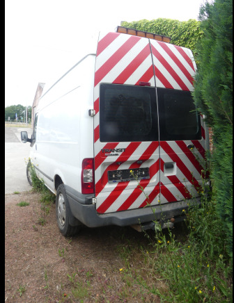 REF:immatriculée sous : 1-BRU-301 - Camionnette Ford Transit - Furgão: foto 5 REF:immatriculée sous : 1-BRU-301 - Camionnette Ford Transit - Furgão: foto 5