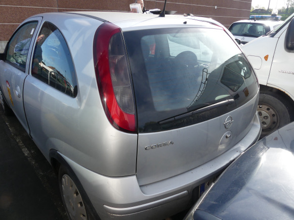 Voiture Opel Corsa - Automóvel: foto 3 Voiture Opel Corsa - Automóvel: foto 3