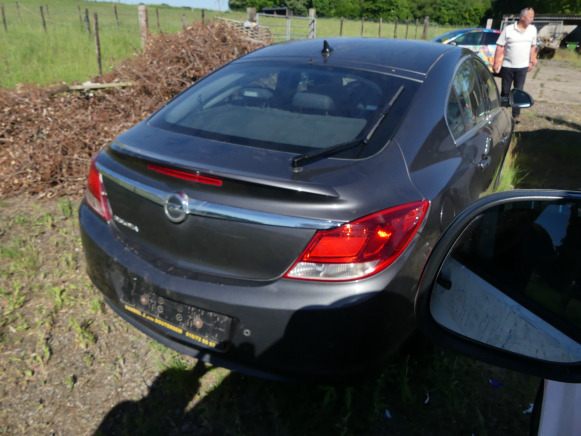 Voiture Opel INSIGNA (2011-155.376 km) - Automóvel: foto 3 Voiture Opel INSIGNA (2011-155.376 km) - Automóvel: foto 3