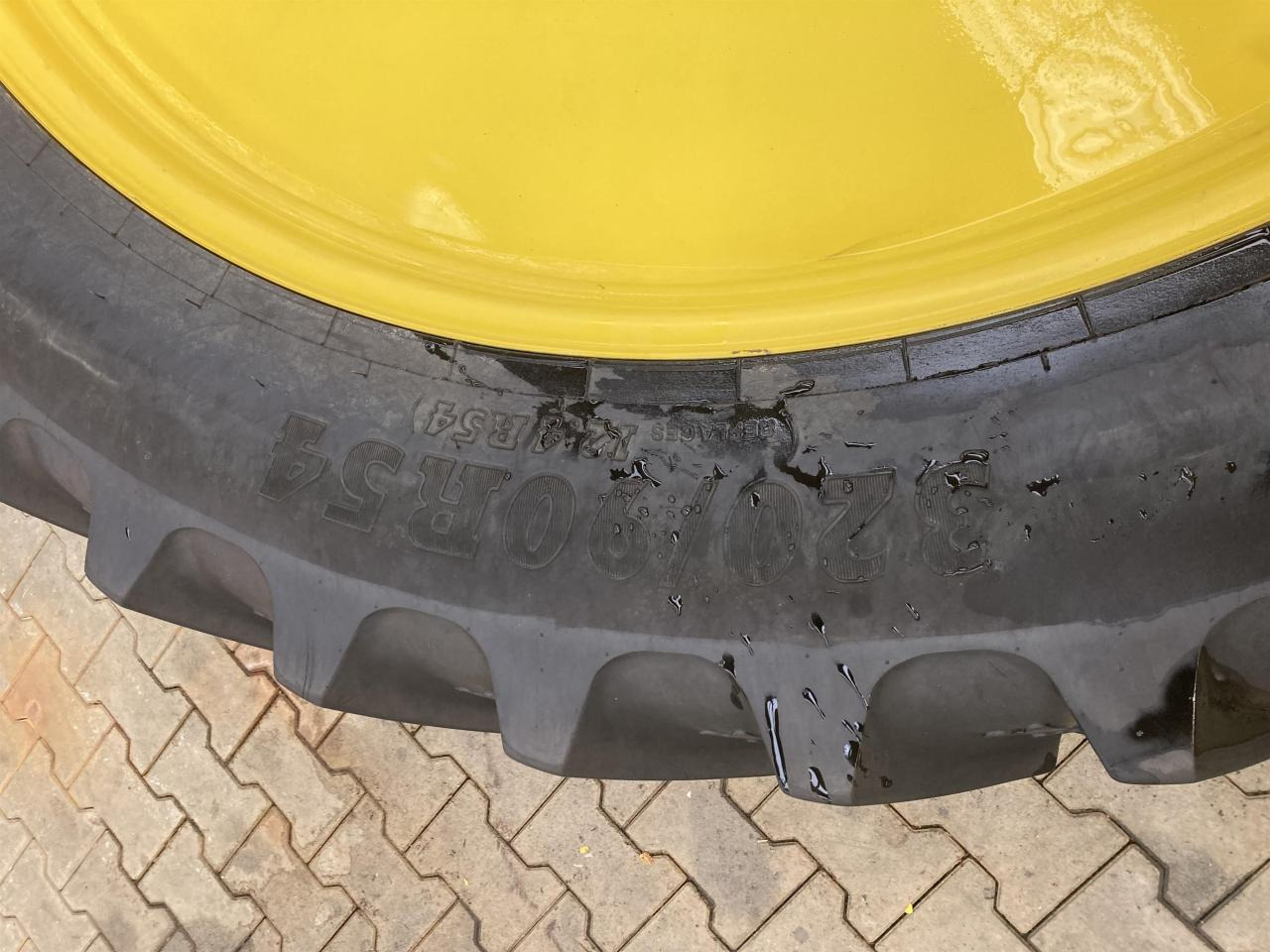 BKT 320/90R54 - Pneu de Máquina agrícola: foto 4 BKT 320/90R54 - Pneu de Máquina agrícola: foto 4