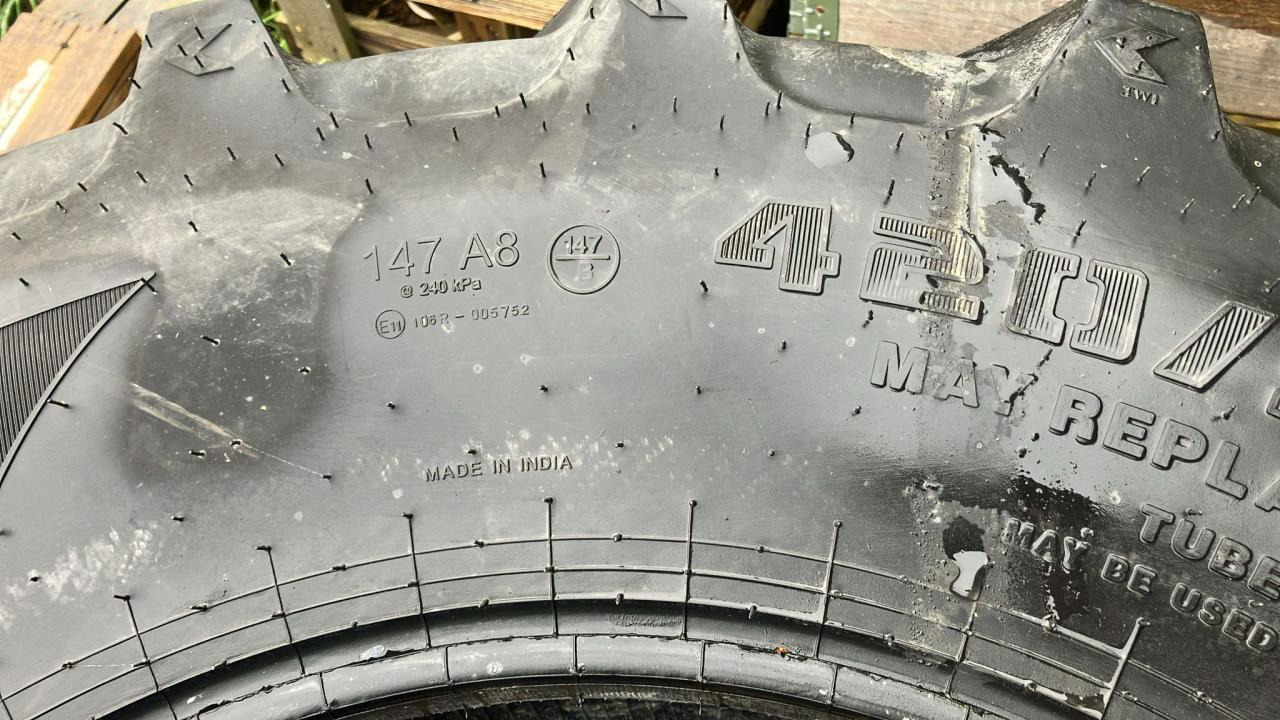 CEAT 420/90R30 - Pneu de Máquina agrícola: foto 5 CEAT 420/90R30 - Pneu de Máquina agrícola: foto 5