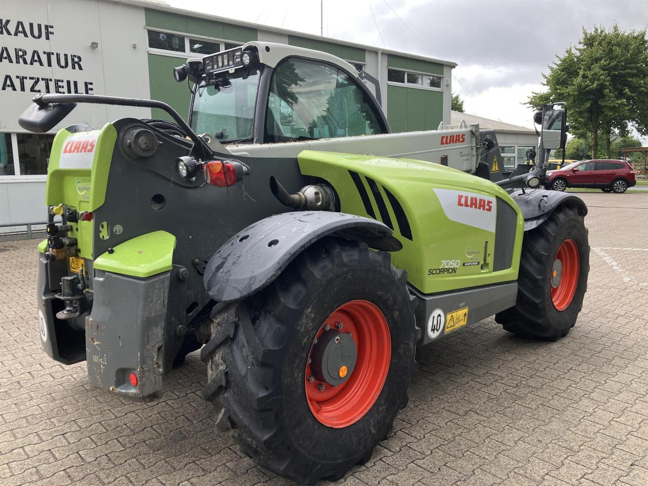 CLAAS 7050 Scorpion - Empilhador telescópico: foto 3 CLAAS 7050 Scorpion - Empilhador telescópico: foto 3