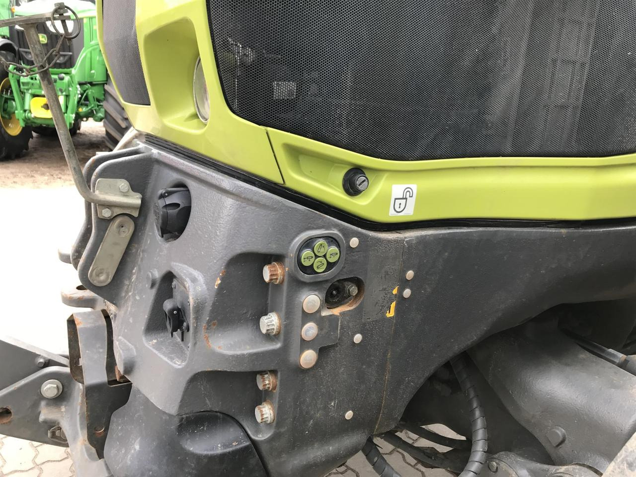 CLAAS Axion 870 - Trator: foto 4 CLAAS Axion 870 - Trator: foto 4