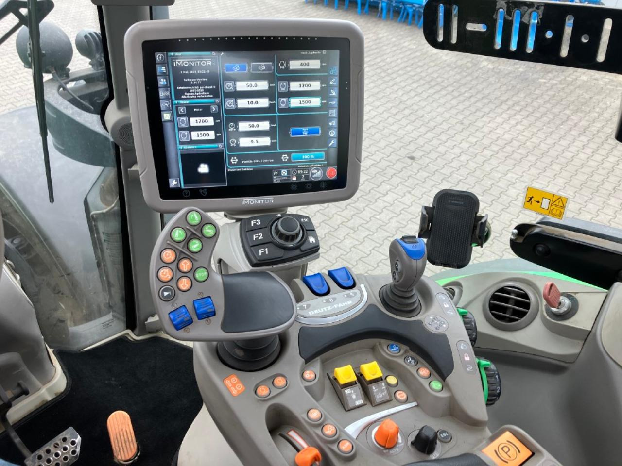 Trator Deutz-Fahr 6215 TTV: foto 15