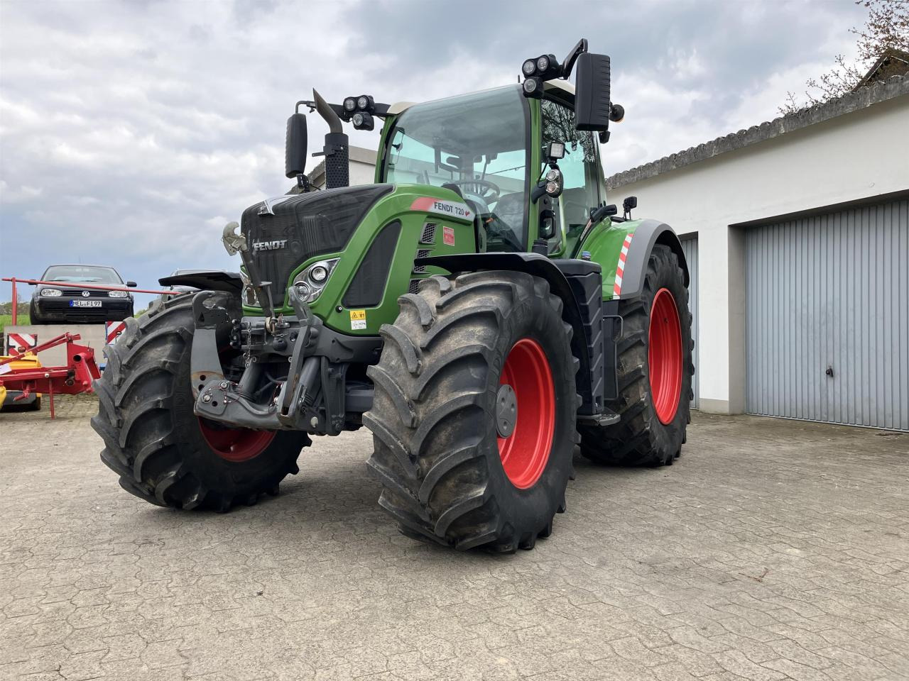 Fendt 724 S4 ProfiPlus - Trator: foto 2 Fendt 724 S4 ProfiPlus - Trator: foto 2