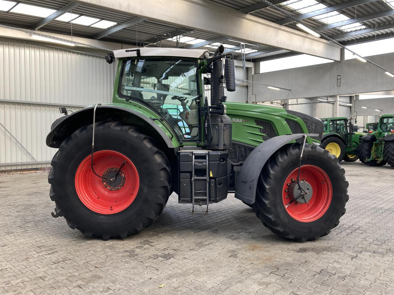 Locação de Fendt 933 Vario Profi Plus Fendt 933 Vario Profi Plus: foto 6 Locação de Fendt 933 Vario Profi Plus Fendt 933 Vario Profi Plus: foto 6