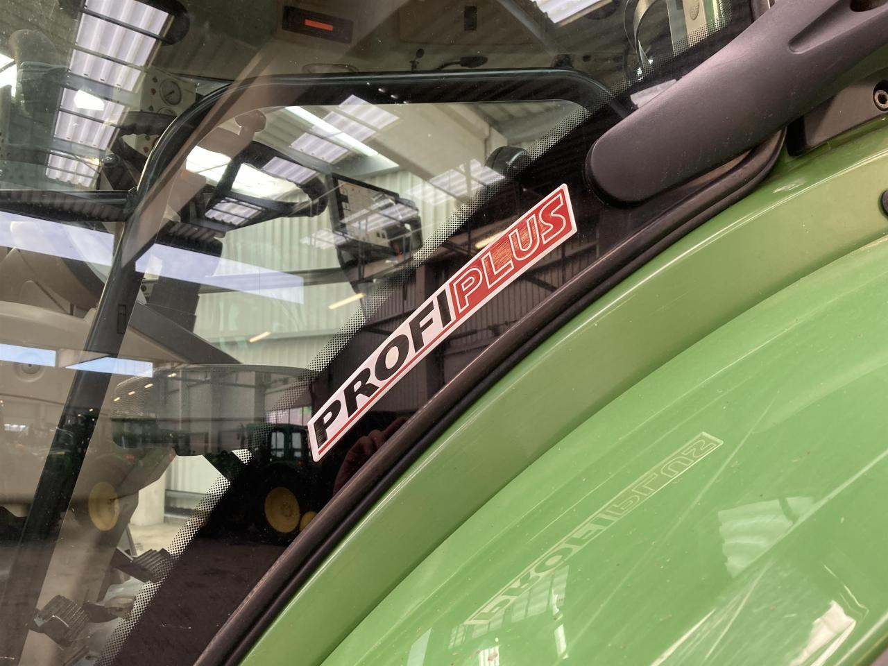 Locação de Fendt 933 Vario Profi Plus Fendt 933 Vario Profi Plus: foto 15 Locação de Fendt 933 Vario Profi Plus Fendt 933 Vario Profi Plus: foto 15