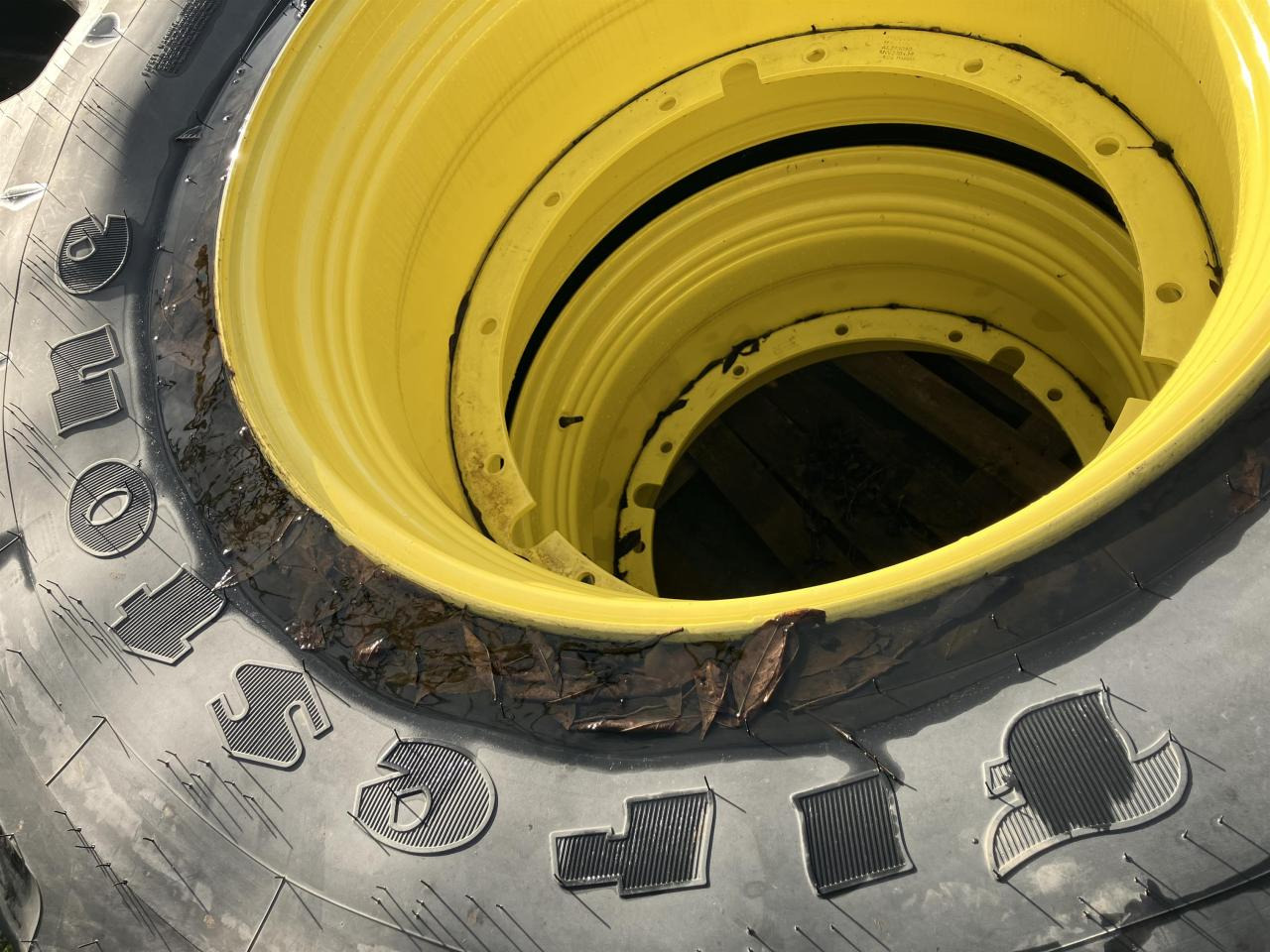 Firestone 650/85R38 - Pneu de Máquina agrícola: foto 2 Firestone 650/85R38 - Pneu de Máquina agrícola: foto 2