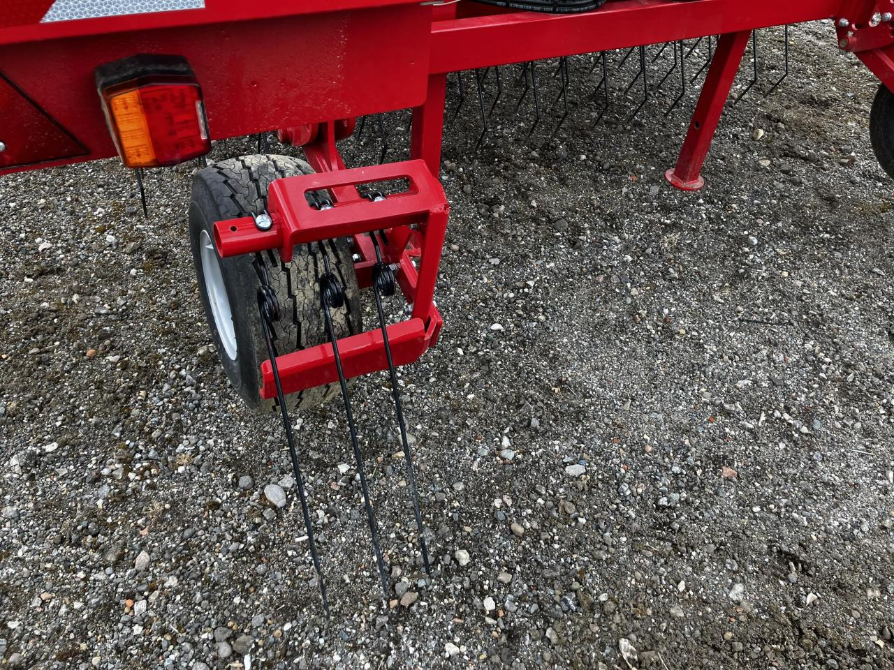 Horsch Cura 12 ST - Maquina para lavrar a terra: foto 5 Horsch Cura 12 ST - Maquina para lavrar a terra: foto 5