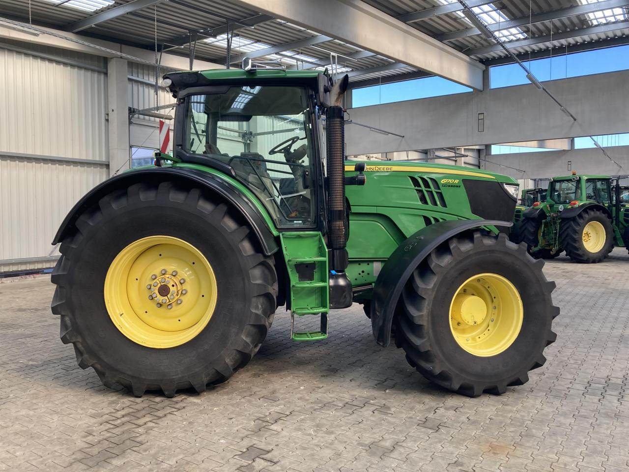 John Deere 6170R - Trator: foto 5 John Deere 6170R - Trator: foto 5