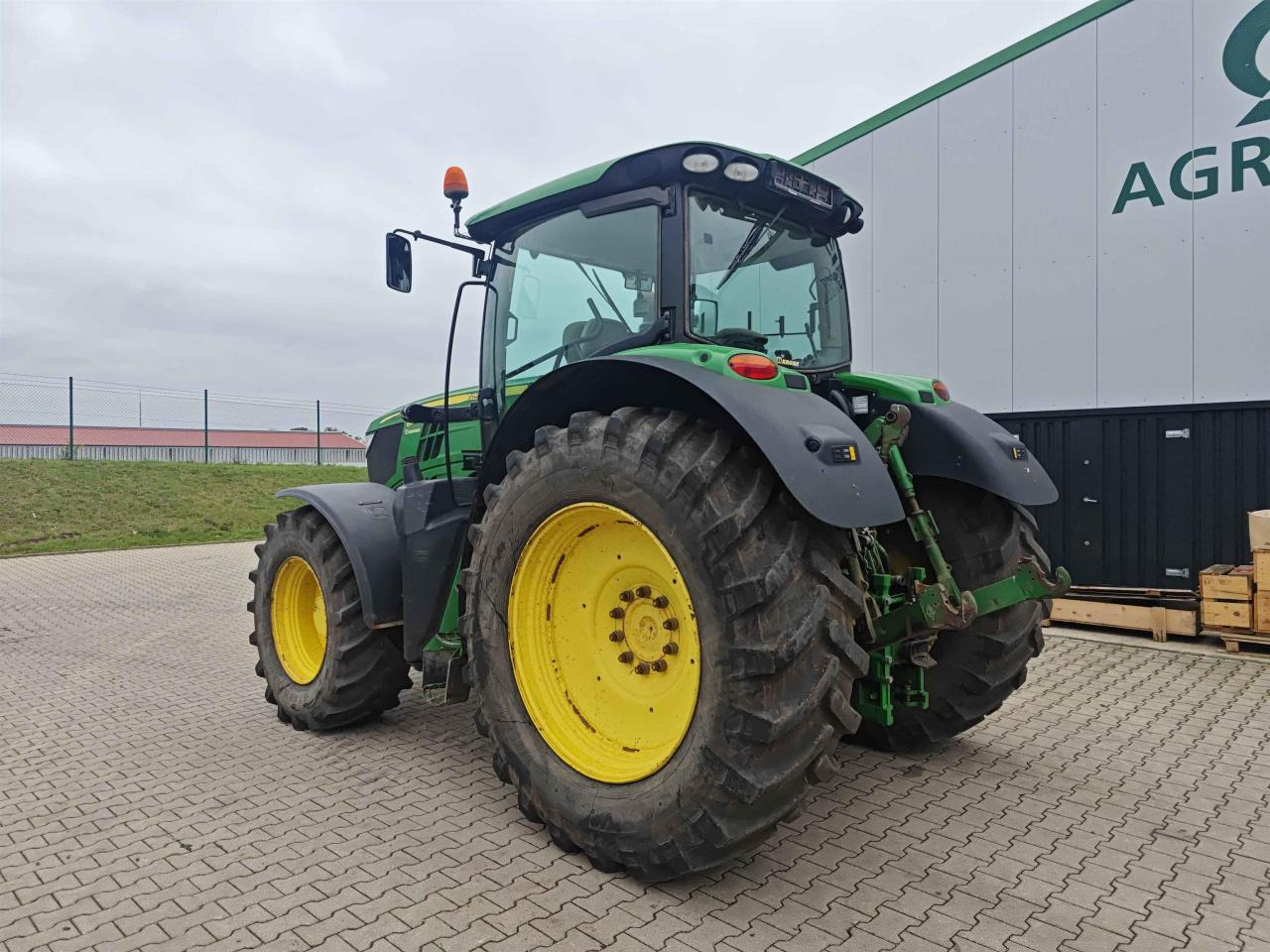 John Deere 6210R - Trator: foto 3 John Deere 6210R - Trator: foto 3