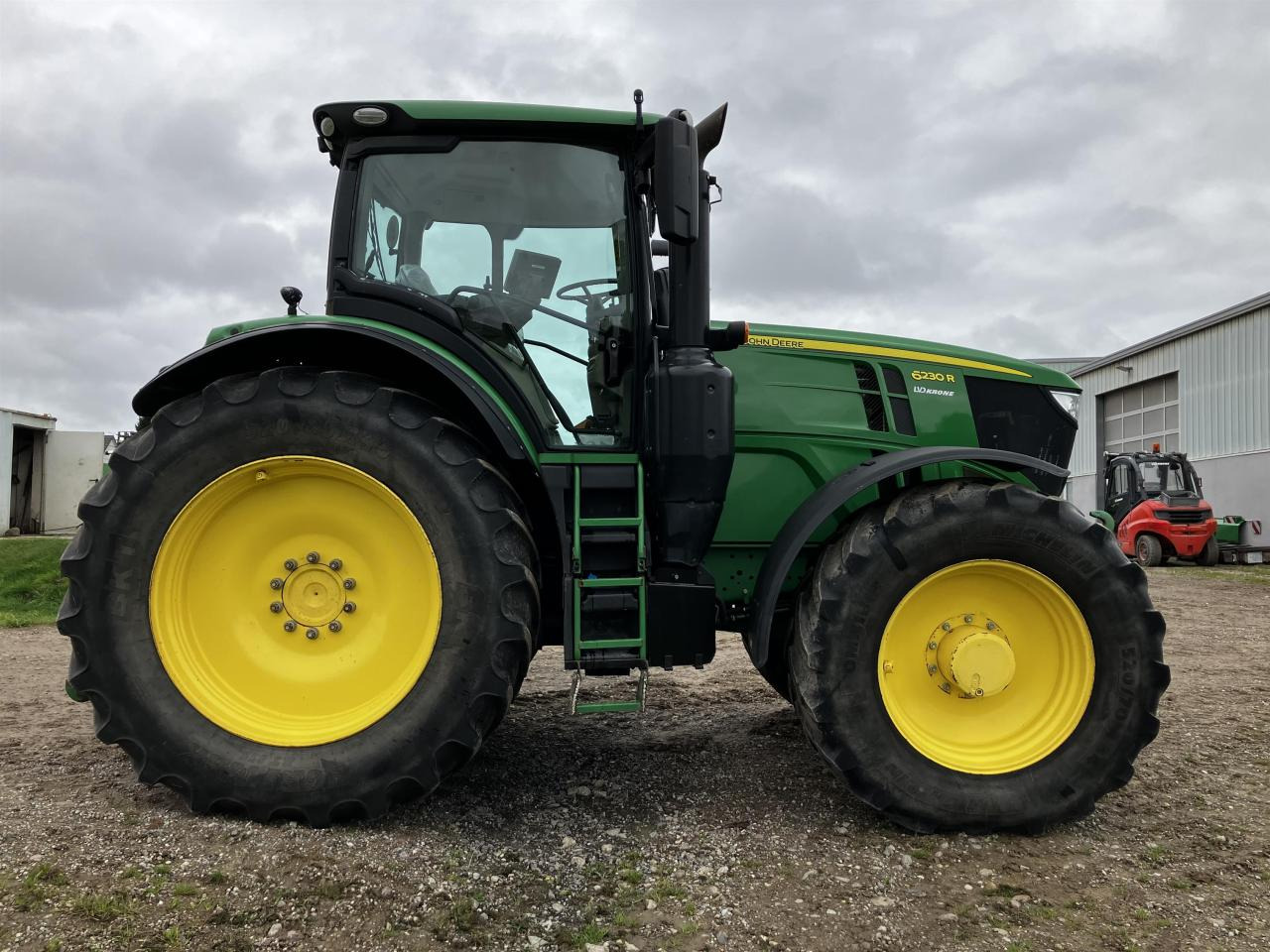 John Deere 6230R - Trator: foto 2 John Deere 6230R - Trator: foto 2