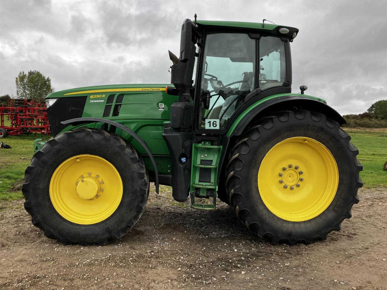 John Deere 6230R - Trator: foto 1 John Deere 6230R - Trator: foto 1