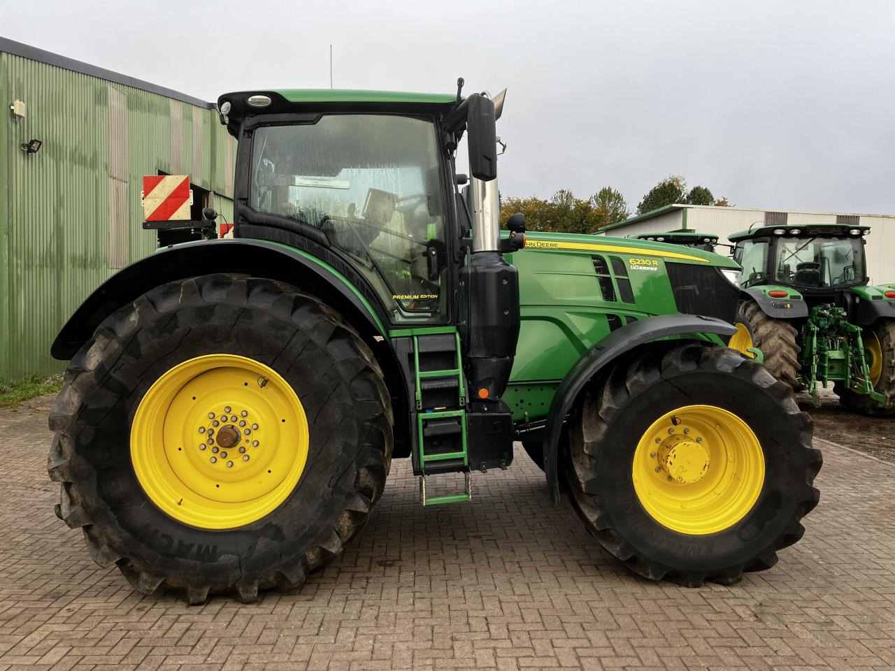 John Deere 6230R - Trator: foto 2 John Deere 6230R - Trator: foto 2