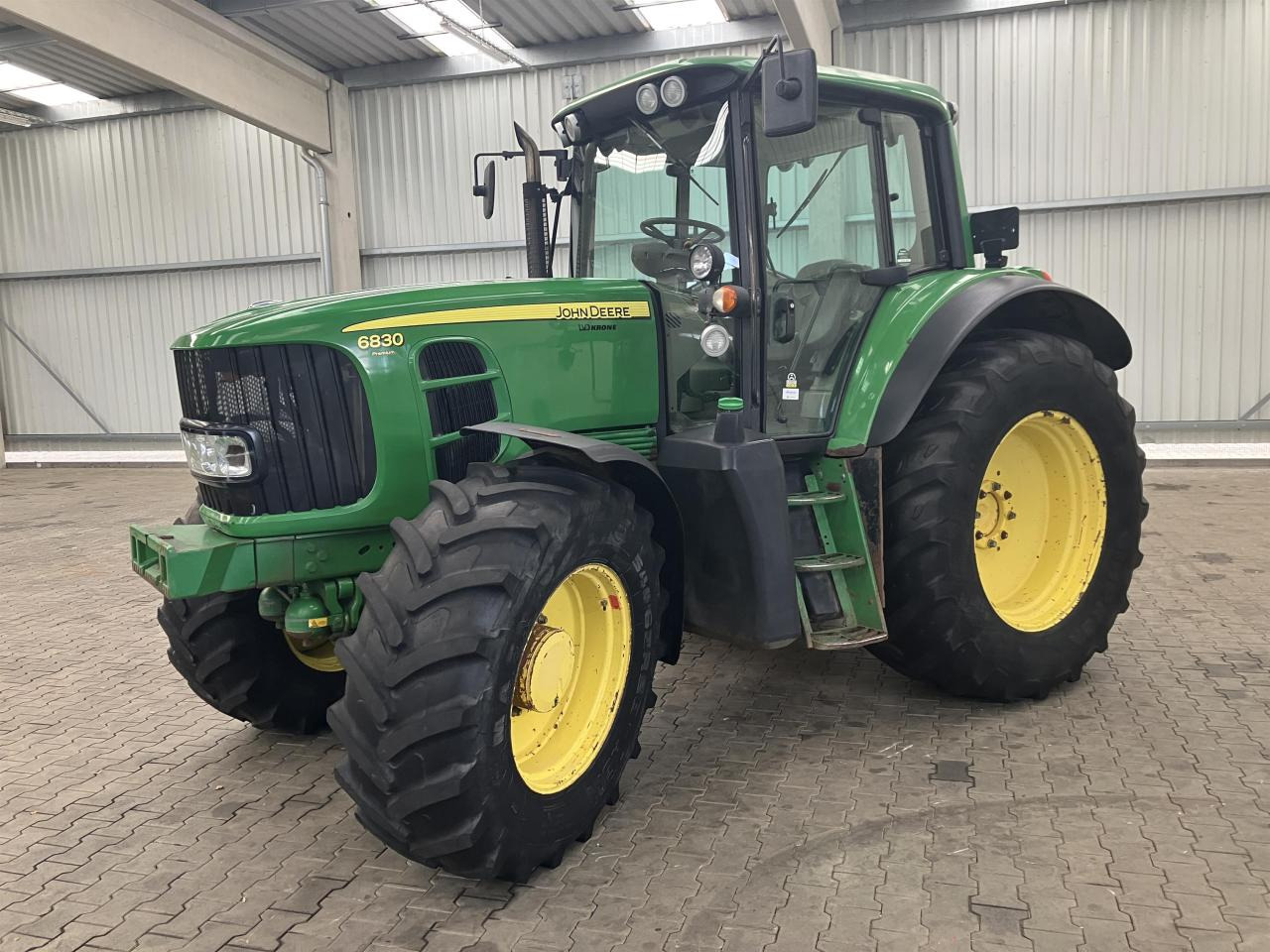 John Deere 6830 Premium - Trator: foto 1 John Deere 6830 Premium - Trator: foto 1
