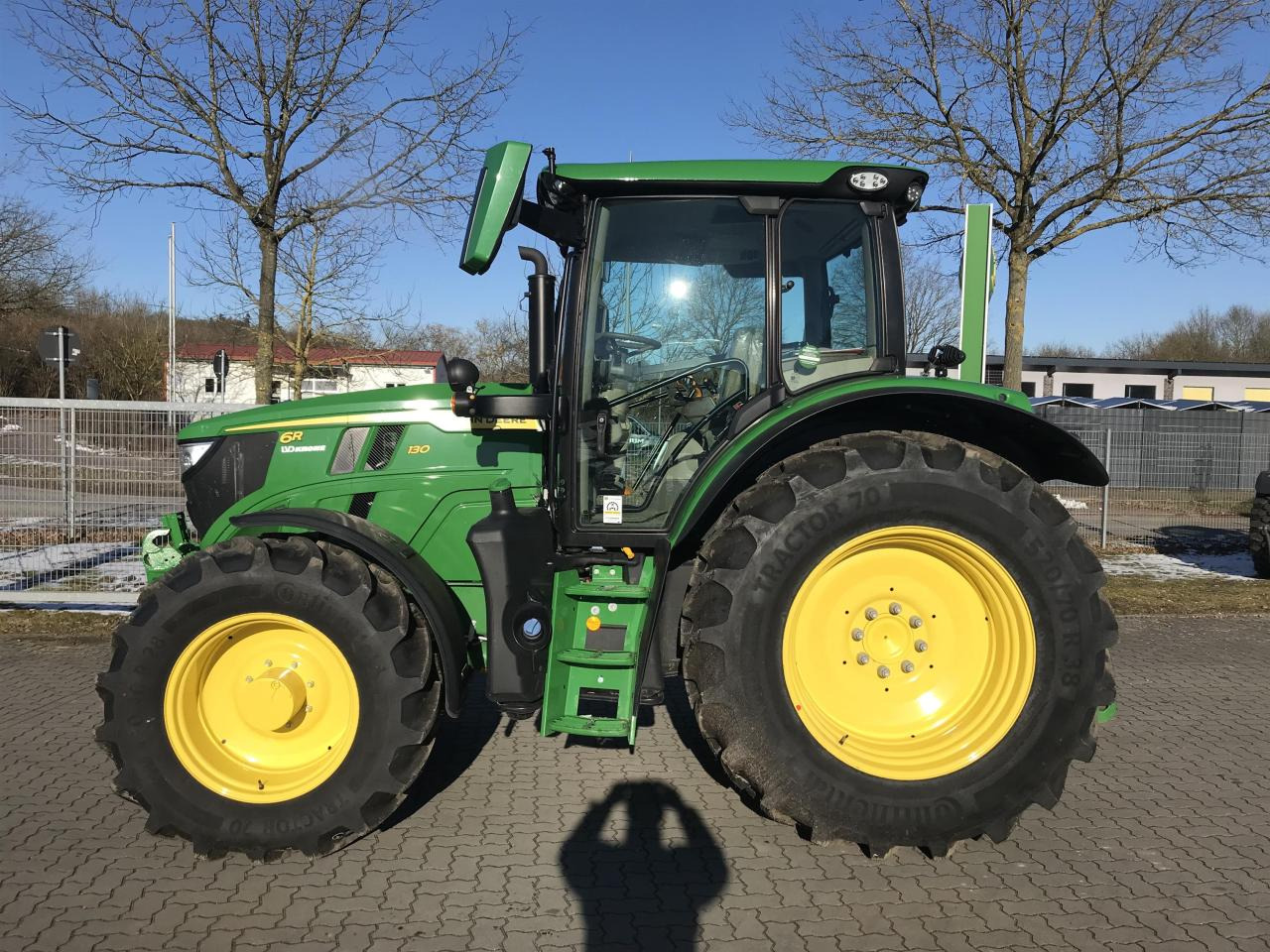 John Deere 6R 130 - Trator: foto 3 John Deere 6R 130 - Trator: foto 3