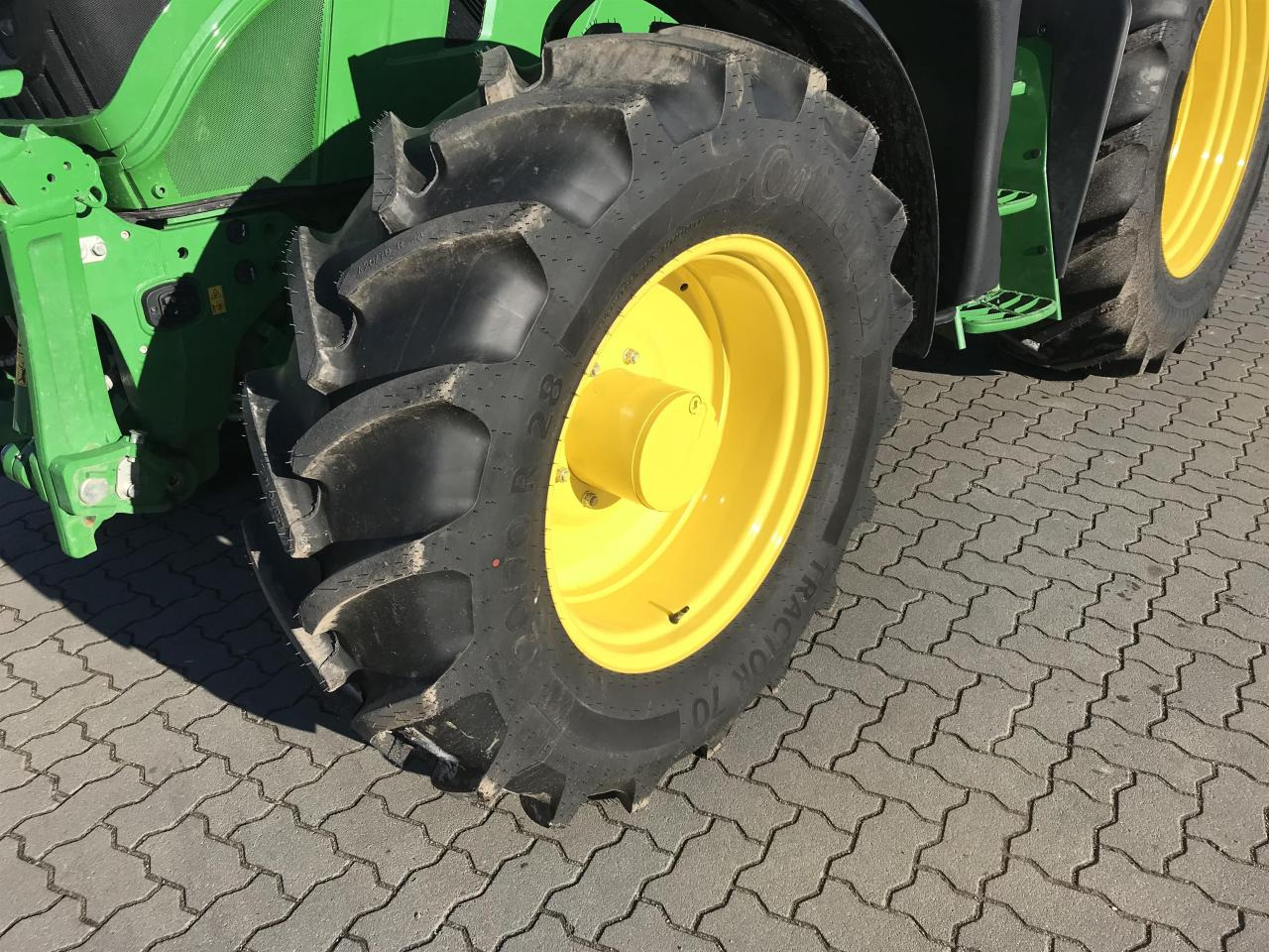 John Deere 6R 130 - Trator: foto 4 John Deere 6R 130 - Trator: foto 4